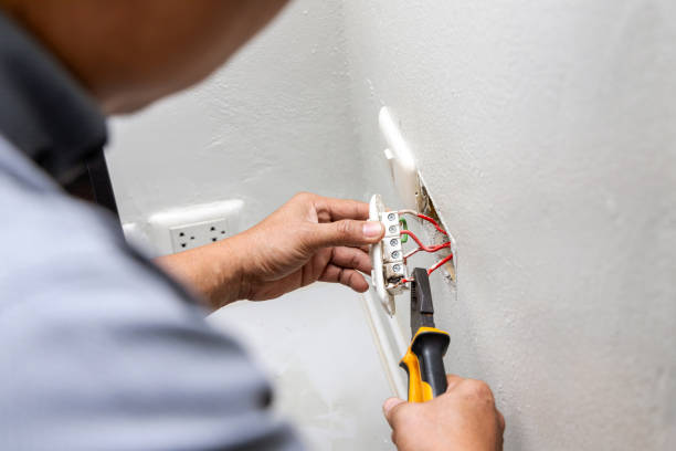 Best Licensed Electrician  in Mcswain, CA